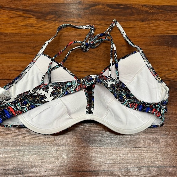 La Vie En Rose Multicolor Paisley Bikini Top - Picture 2 of 4